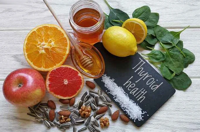 رژیم غذایی غذاهای مضر در رژیم غذایی کم کاری تیروئید