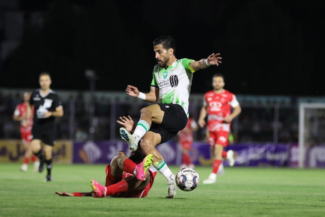 پرسپولیس شکست پرسپولیس مقابل خیبر در نیمه نخست