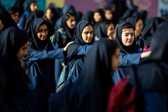 دانش آموز | دانش آموزان افزایش معدل کتبی امتحانات نهایی؛ نمره دانشآموزان به ۱۲.۵ رسید!