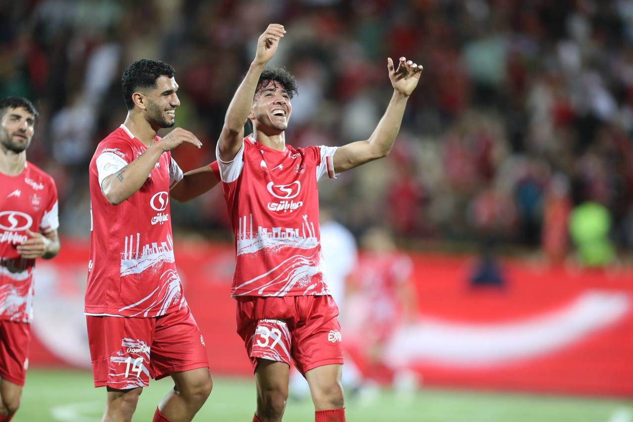 پرسپولیس شکستن رکورد اولادی و علیپور توسط گلزن جدید پرسپولیس