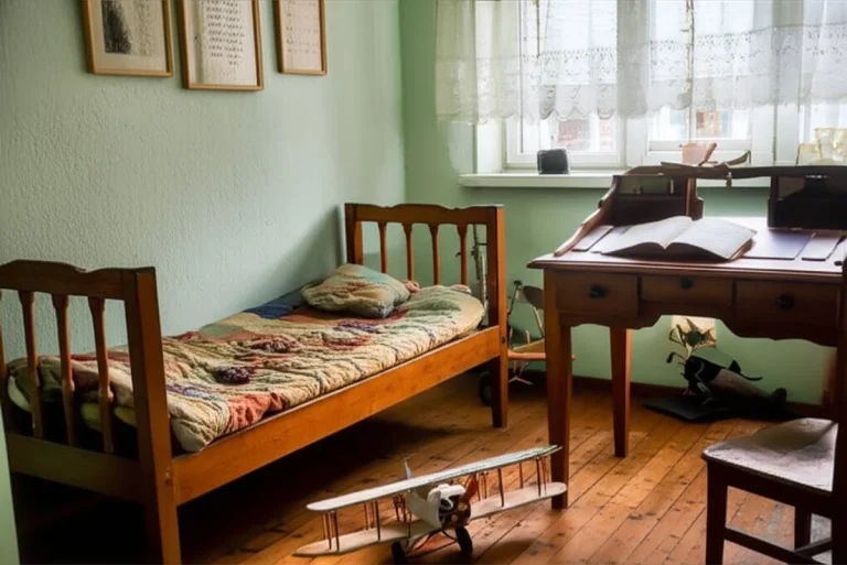 A Boy’s Room در موزه: هر آنچه باید بدانید