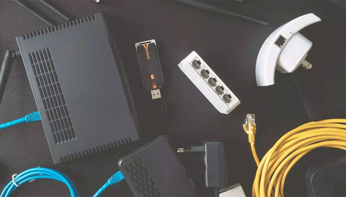 تجهیزات شبکه چیست؟ 7 مورد از انواع تجهیزات راه اندازی شبکه