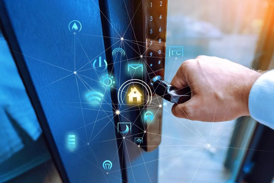 آیا دستگیره هوشمند واقعاً امن است؟ جواب متخصصان امنیتی را بخوان